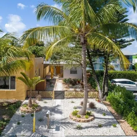 Coastal Cabana By Pmi Lake Worth Beach Exterior photo