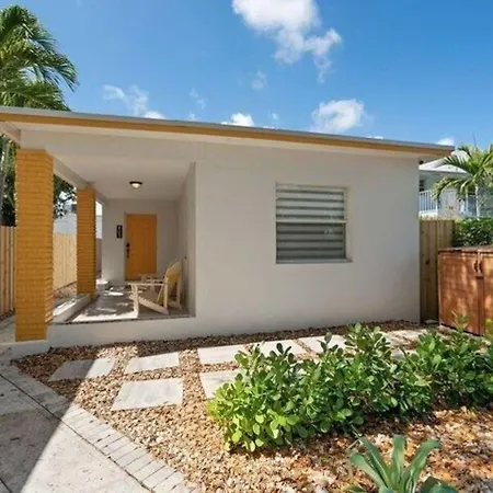 Coastal Cabana By Pmi Lake Worth Beach Exterior photo