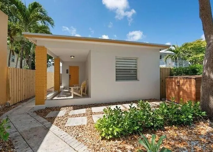 Coastal Cabana By Pmi